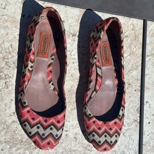 36 - Missoni Women's Zigzag Patterned Flats - Pink and Black
